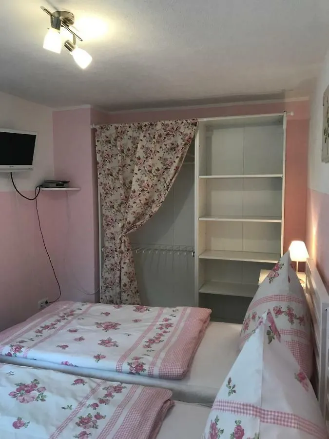 Unterkunft Fuer Arbeiter Und Monteure Grafrath  Apartment Grafrath (Bavaria)